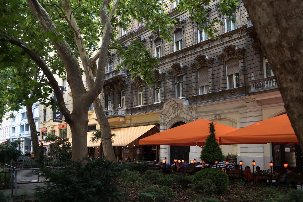 Inviting Flat In The Heart Of Town Apartment Budapest Exterior photo
