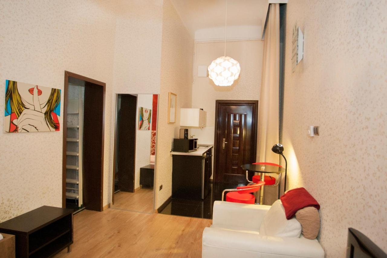 Inviting Flat In The Heart Of Town Apartment Budapest Exterior photo